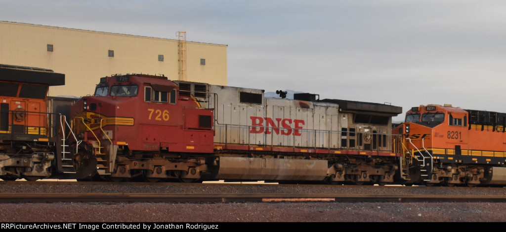 BNSF 726